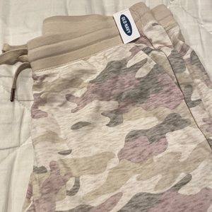 old Navy Joggers Camo